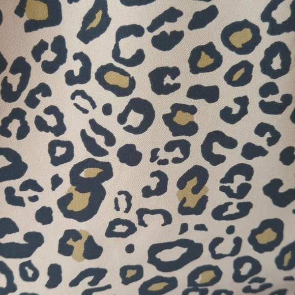 Sanctuary Leopard Print Smocked Square Neck Balloon Sleeve A-Line Mini Dress 4 - Picture 8 of 13